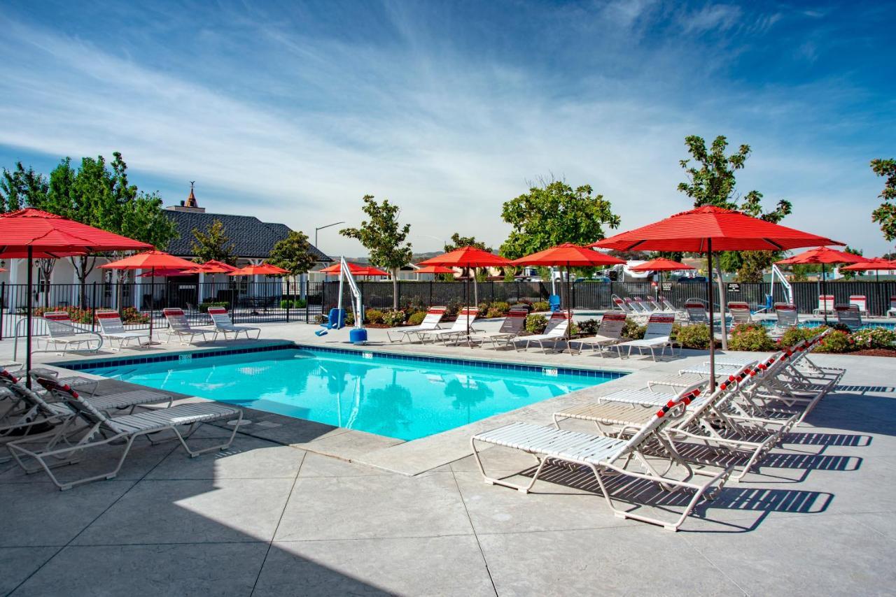 Vines Rv Resort Paso Robles Eksteriør billede